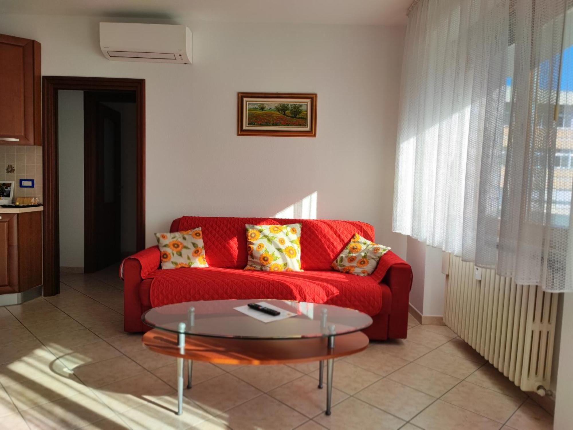 Il Girasole Apartment ตีราโน ภายนอก รูปภาพ