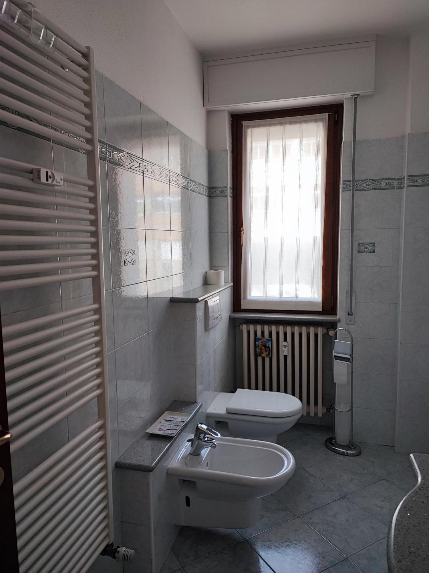 Il Girasole Apartment ตีราโน ภายนอก รูปภาพ