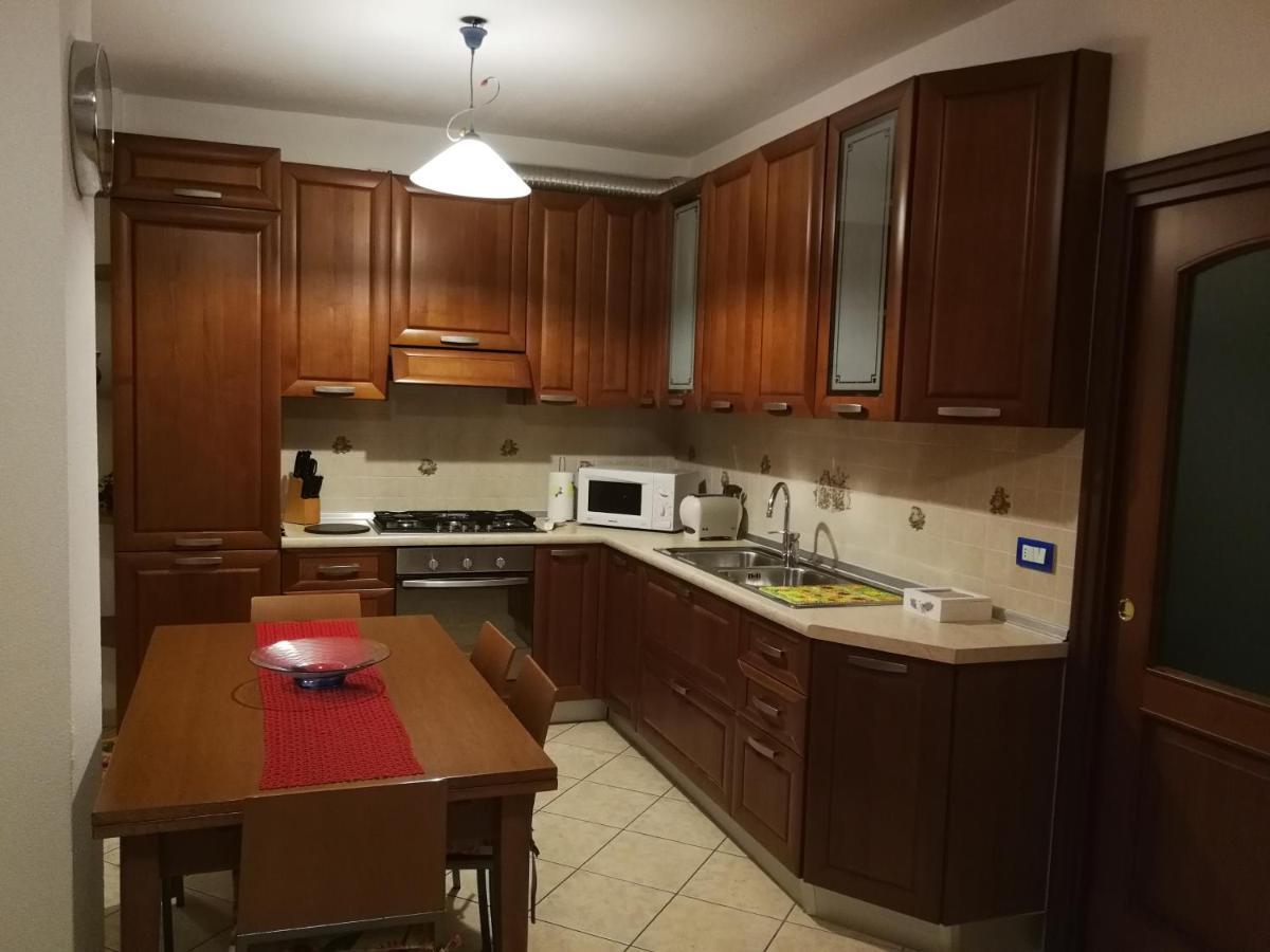 Il Girasole Apartment ตีราโน ภายนอก รูปภาพ